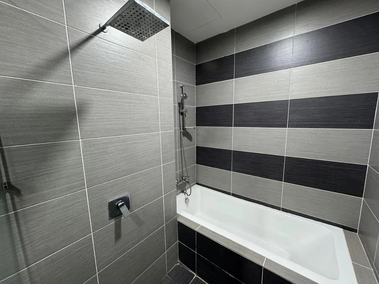 Jb City Shopping Mall Apartment Johor Bahru