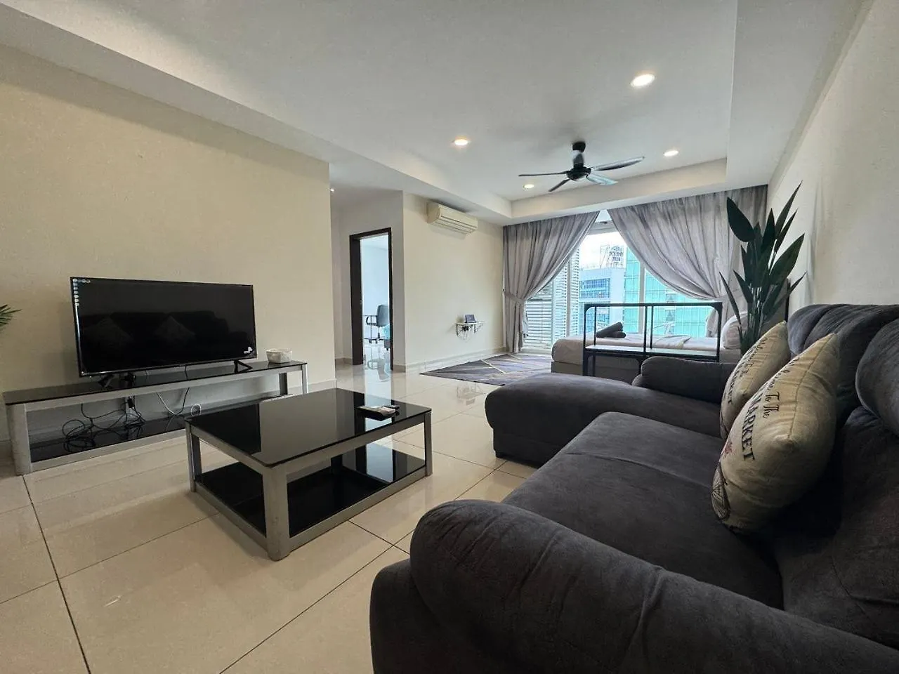 Jb City Shopping Mall Apartment Johor Bahru