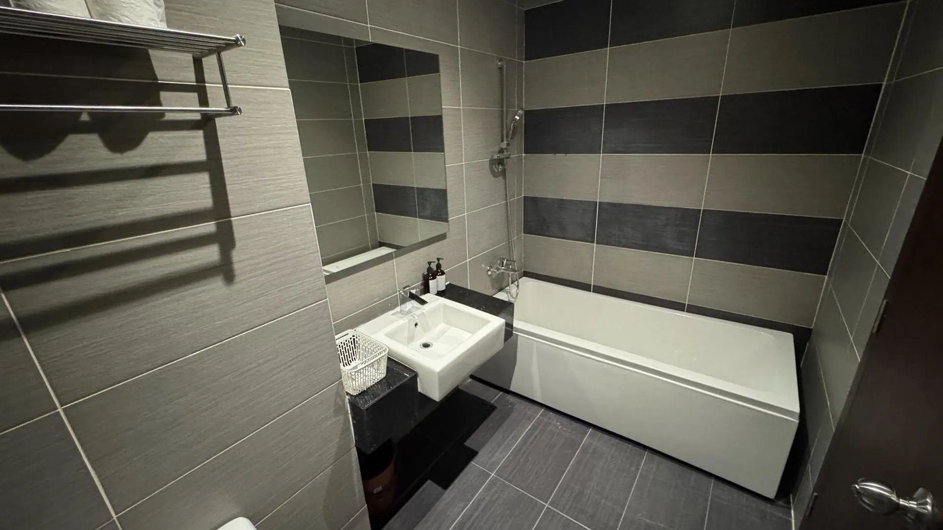 Jb City Shopping Mall Apartment Johor Bahru